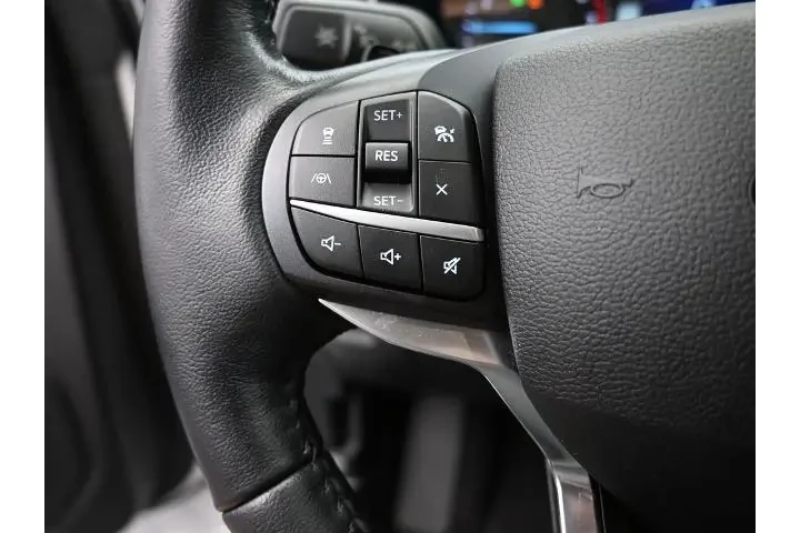 $25926 : Ford Explorer 2020 Limited 4 image 6