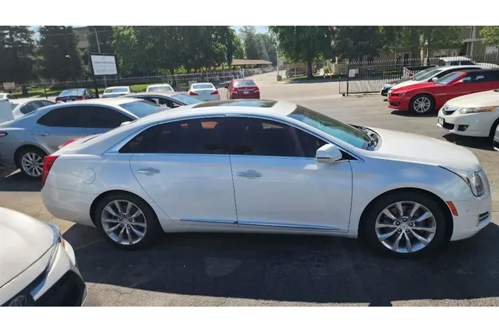 $12999 : 2016 XTS image 7