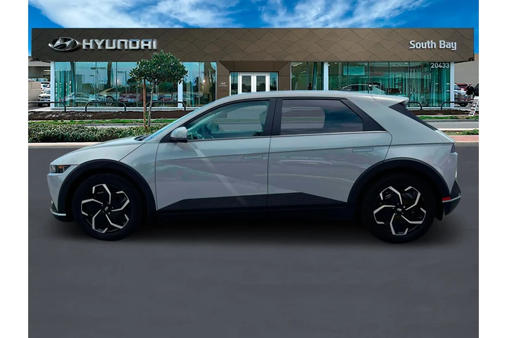 $24998 : Hyundai IONIQ 5 2024 SEL 4dr image 3