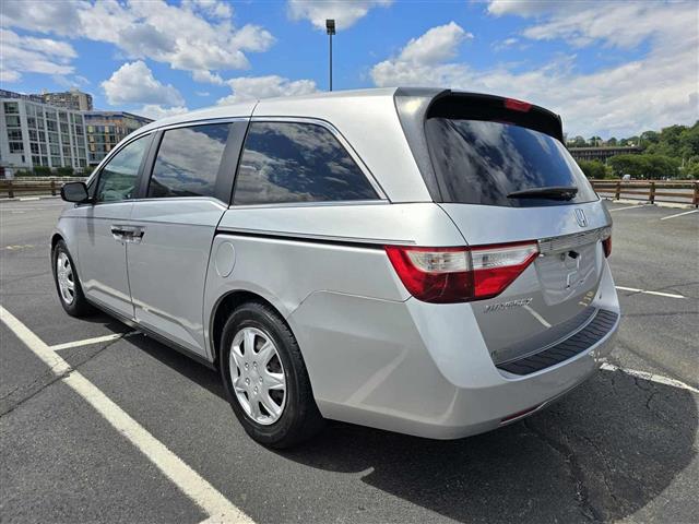 $6800 : 2012 HONDA ODYSSEY image 8