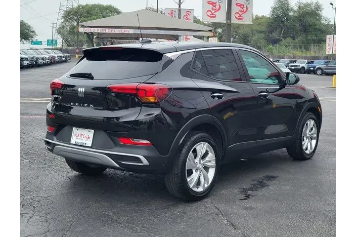 $23800 : Buick Encore GX 2025 Preferr image 3
