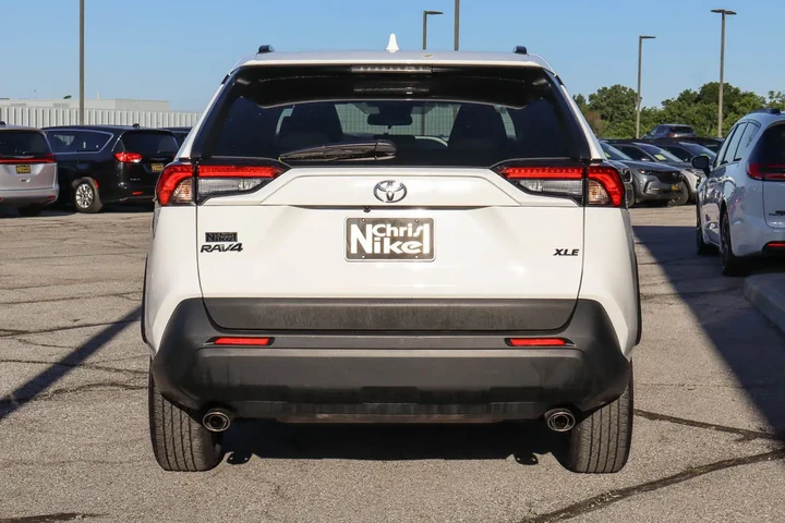 $29387 : 2024 RAV4 XLE FWD image 5