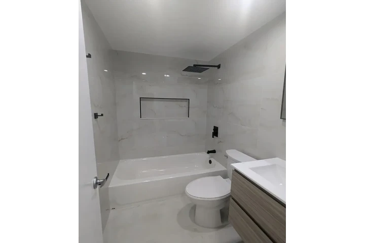 $1700 : 3 dormitorios y 1 baño H image 4