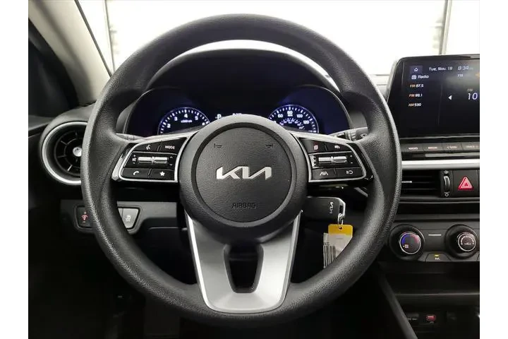$18998 : Kia Forte 2024 LXS 4dr Sedan image 10