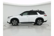 $38998 : Nissan Pathfinder 2025 Plati thumbnail