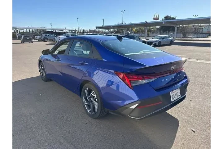 $22900 : Hyundai ELANTRA Hybrid 2025 image 3