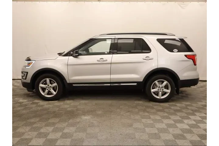 $14995 : Ford Explorer 2017 AWD XLT 4 image 9