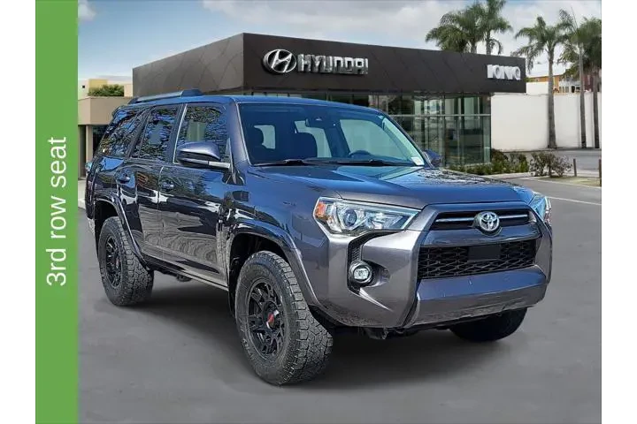 $29769 : Toyota 4Runner 2021 4x2 SR5 image 1