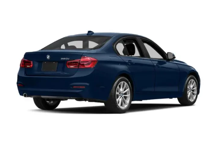 $19891 : BMW 3 Series 2018 320i 4dr S image 3