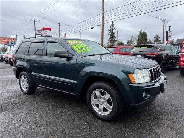 $8995 : 2005 Grand Cherokee Laredo image 1