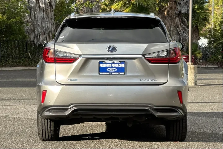 Lexus RX 450h 2019 AWD 4dr S image 4
