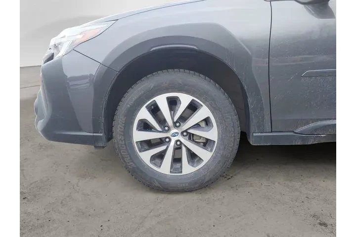 $30288 : Subaru Outback 2025 AWD Prem image 10
