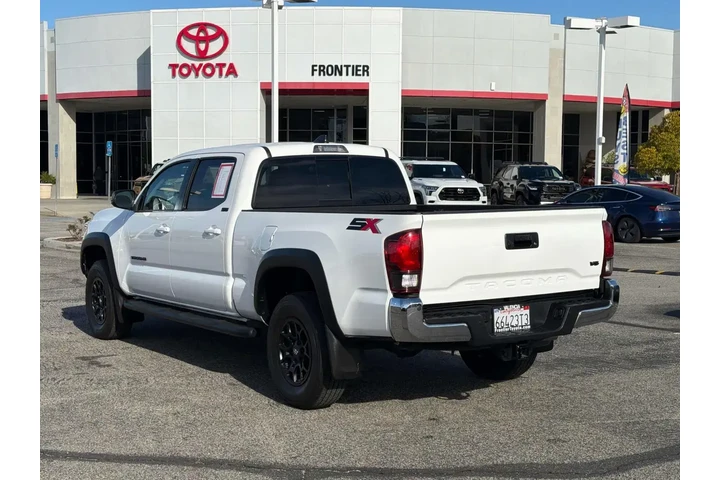 $38575 : Toyota Tacoma 2023 4x2 TRD S image 5