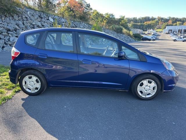 $12498 : PRE-OWNED 2013 HONDA FIT BASE image 9