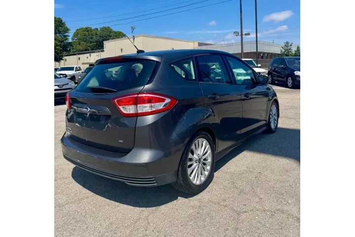 $8900 : 2017 C-MAX Energi SE image 4