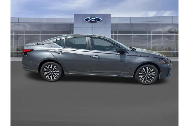 $20324 : Nissan Altima 2025 2.5 SV 4d image 8