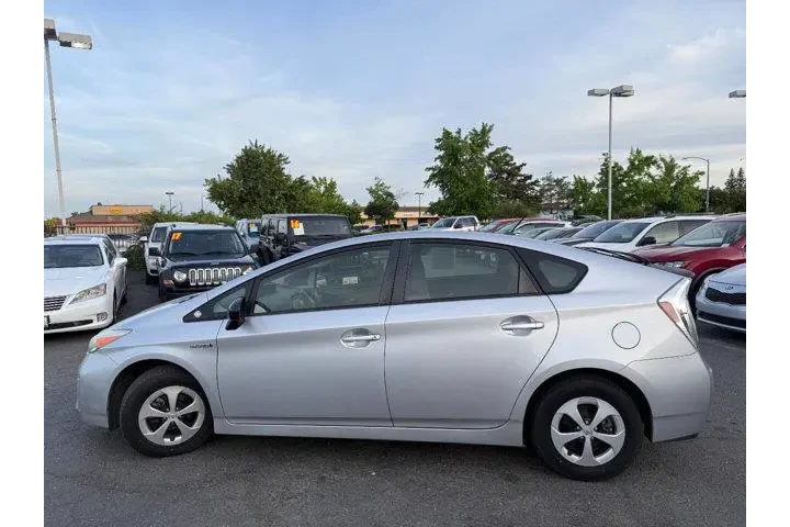 $13495 : Toyota Prius 2013 One 4dr Ha image 4
