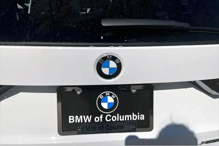 $36955 : BMW X1 2025 AWD xDrive28i 4d image 9