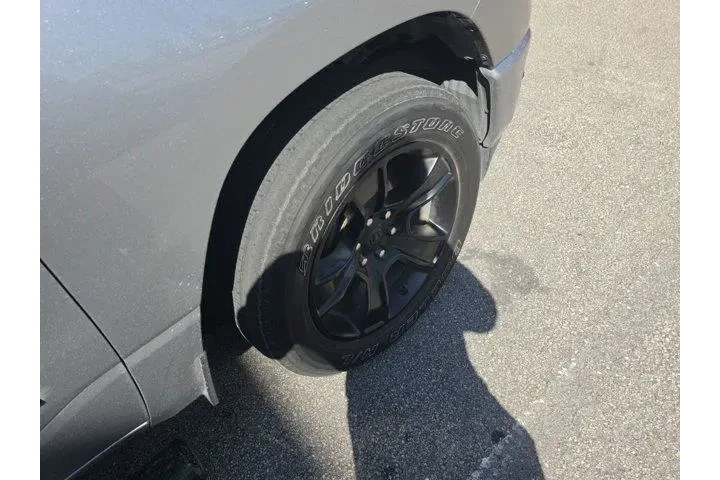 $28995 : Ram 1500 2023 4x2 Big Horn 4 image 4