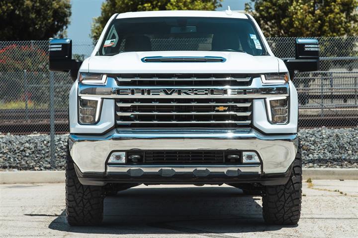 $62999 : 2023 Silverado 2500HD LTZ image 5