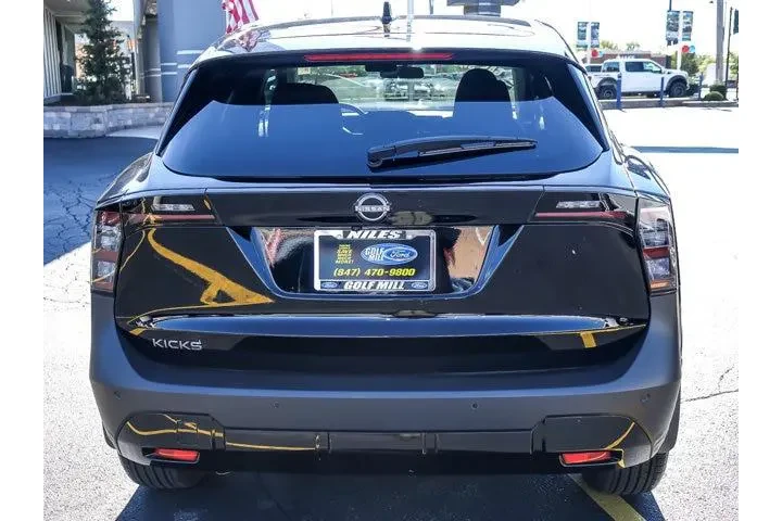 $26880 : Nissan Kicks 2025 SV 4dr Cro image 6