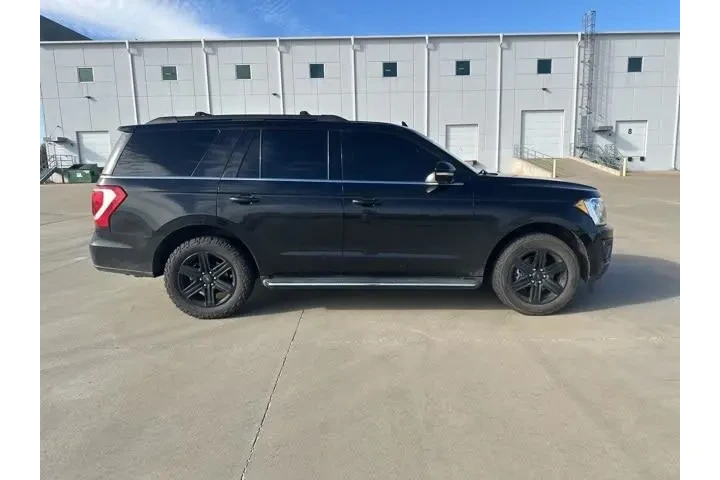 $27879 : Ford Expedition 2020 4x4 XLT image 4