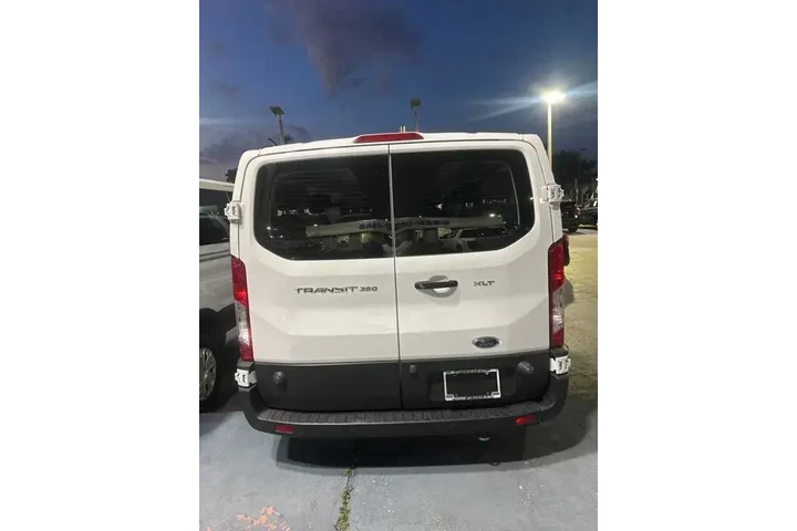 $37990 : Ford Transit 2024 350 XL 3dr image 5