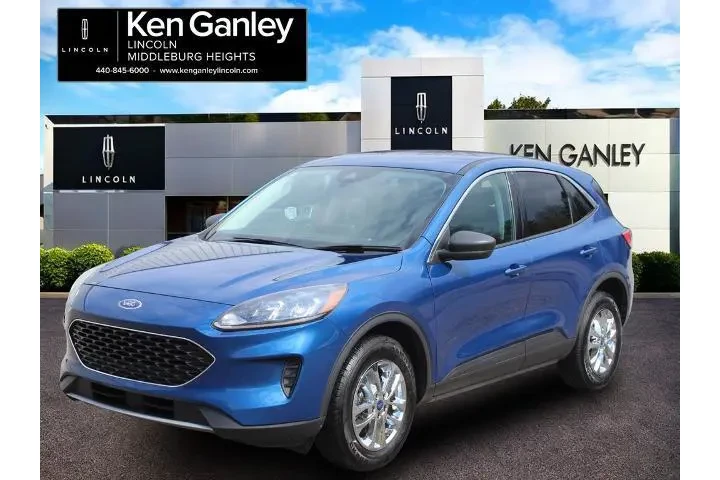 $22998 : Ford Escape 2022 AWD SE 4dr image 3