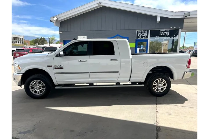 2017 RAM 2500 Laramie Mega Ca image 7