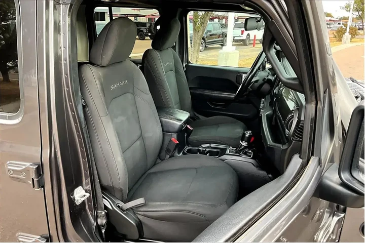 $23949 : Jeep Wrangler Unlimited 2020 image 8