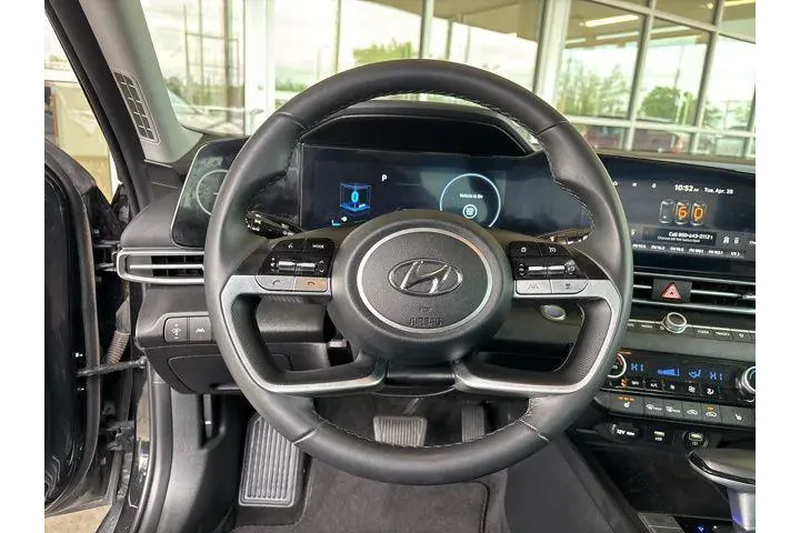 $20498 : Hyundai ELANTRA 2023 SEL 4dr image 7