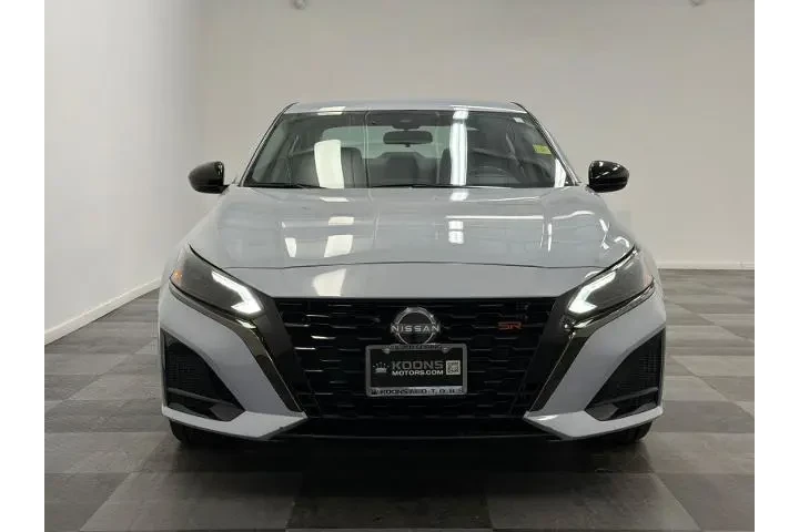 $22000 : Nissan Altima 2023 2.5 SR 4d image 3