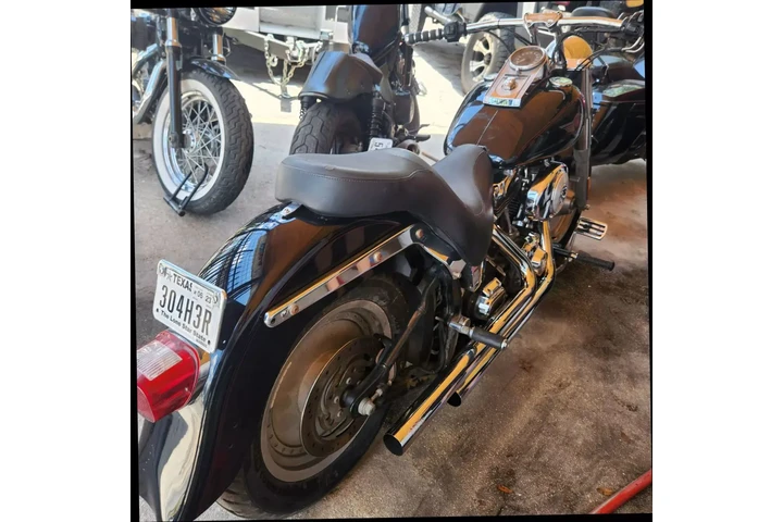 $4995 : 2001 HARLEY-DAVIDSON FLSTFI F image 6