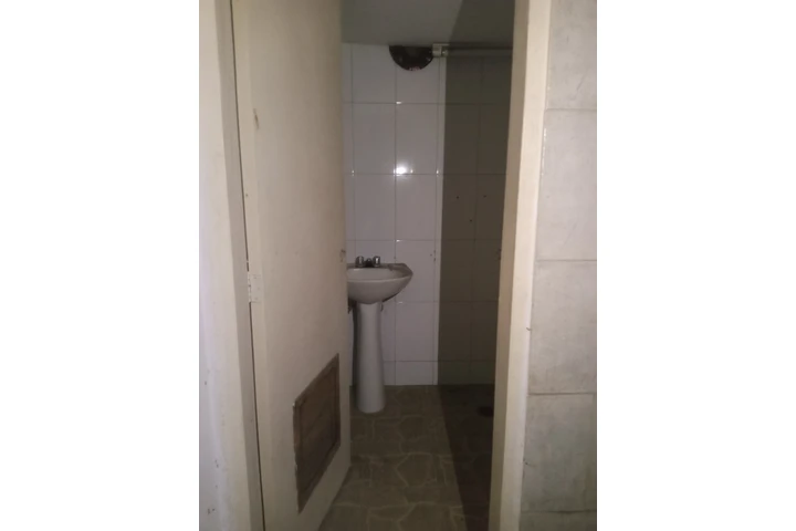 $150000 : Venta local Centro de Caracas image 6