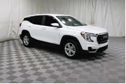 GMC Terrain 2023 SLE 4dr SUV en Wichita