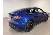 $31940 : Tesla Model Y 2023 AWD Long thumbnail
