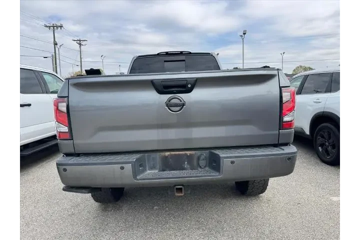 $28349 : Nissan Titan XD 2017 4x4 S 4 image 7