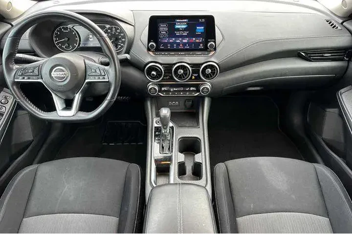 $14760 : Nissan Sentra 2021 SV 4dr Se image 5