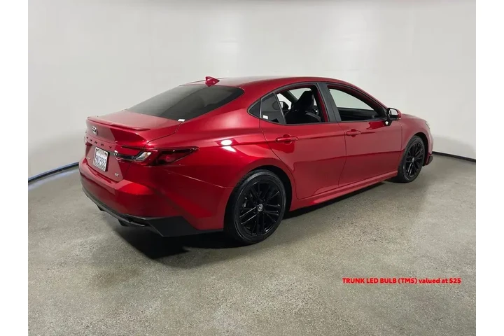 $31995 : Toyota Camry 2025 SE 4dr Sed image 3