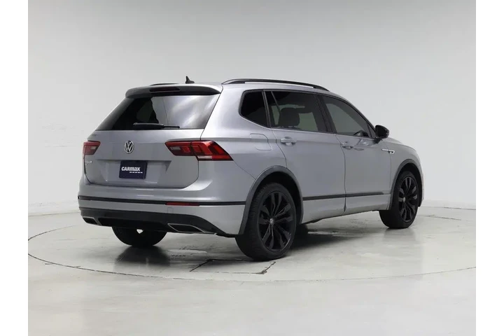 $17998 : Volkswagen Tiguan 2020 SE 4d image 8