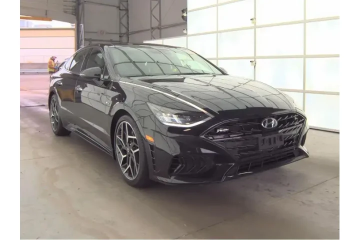 $26993 : Hyundai SONATA 2023 N Line 4 image 4