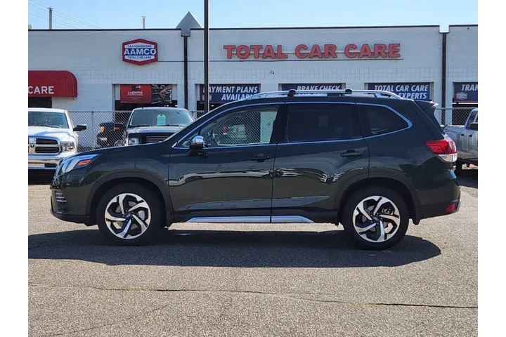 $25974 : 2024 Forester Touring image 3