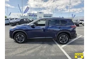 $22777 : Nissan Rogue 2025 AWD SV 4dr thumbnail