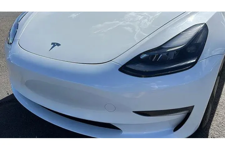 $27984 : Tesla Model 3 2023 4dr Sedan image 9