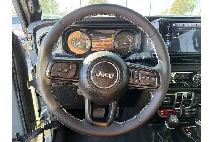 $39600 : Jeep Wrangler 2025 4x4 Willy image 8