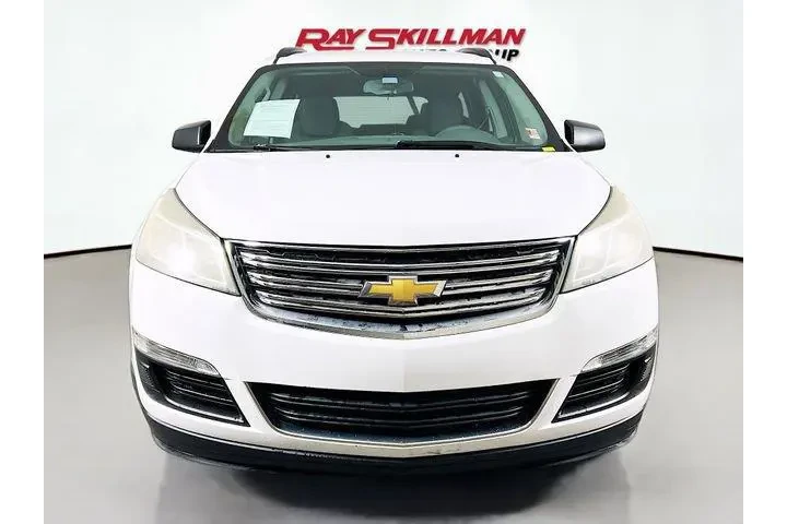 $9975 : Chevrolet Traverse 2017 LS 4 image 2