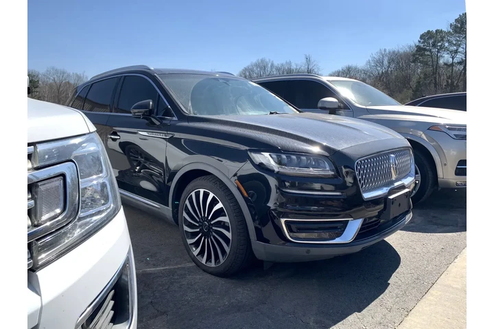 $23900 : 2019 NAUTILUS BLACK image 3