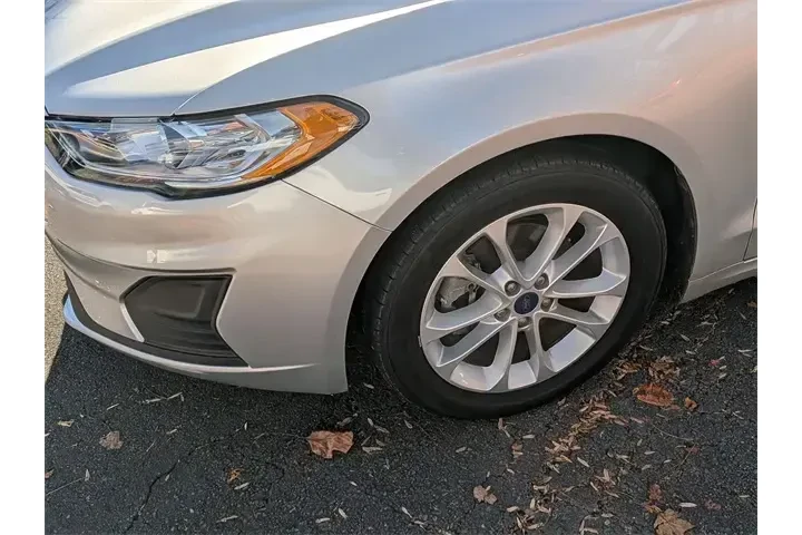 $16995 : Ford Fusion 2019 SE 4dr Seda image 9