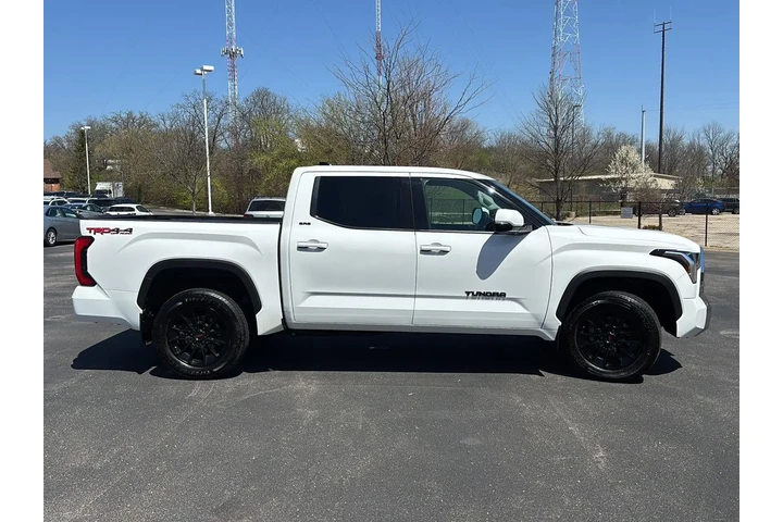 2023 Tundra SR5 image 8