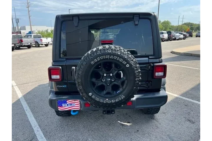 $31900 : Jeep Wrangler 2023 4x4 Willy image 4